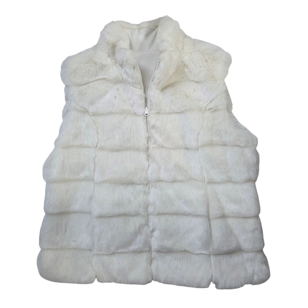 Cream Faux Fur Tiered Zip Vest Sleeveless Jacket Cozy Winter Apres Ski Off White
